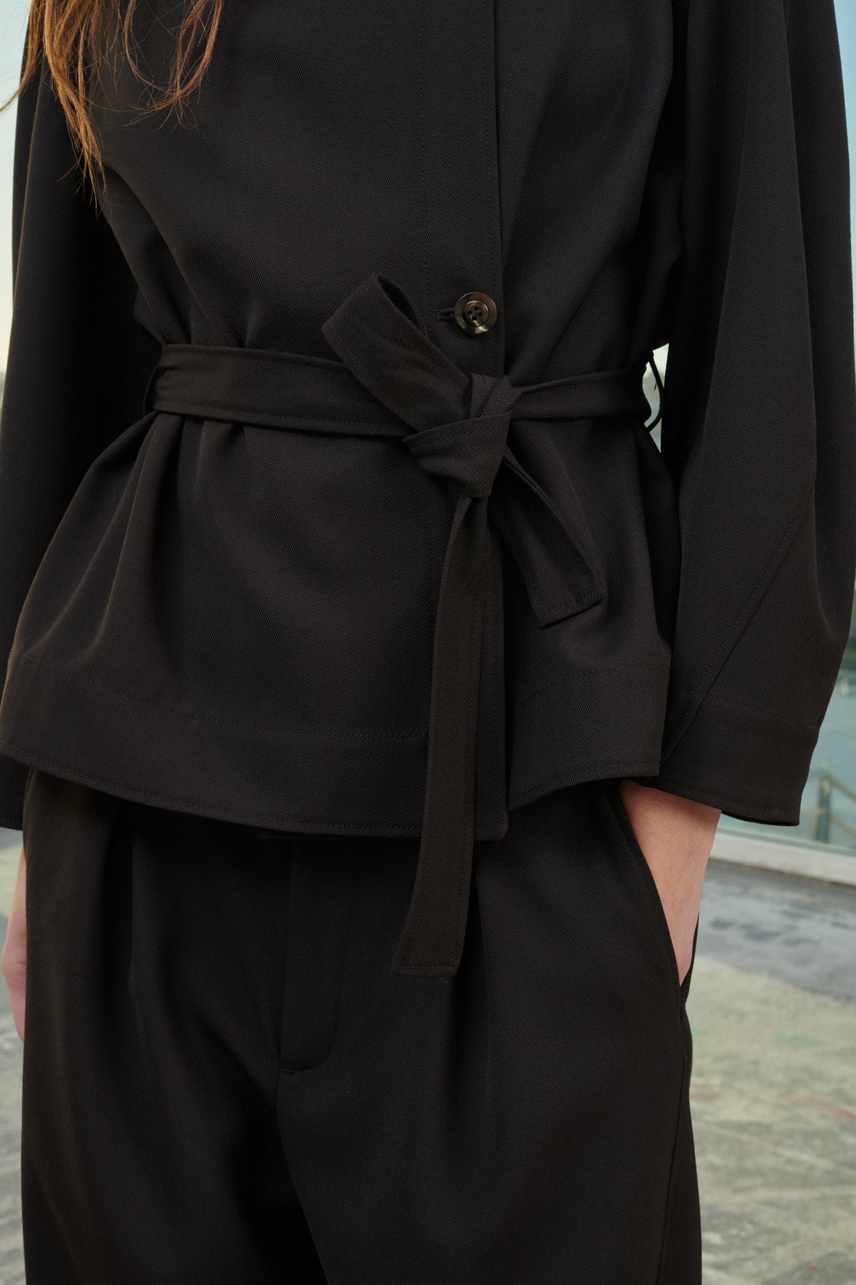 VESTE THEIA NOIRE vue 2